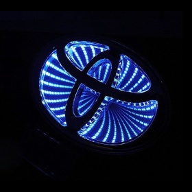 Эмблема TOYOTA Crown/Ashley с синей подсветкой (11*7,5)