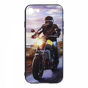 Накладка iPhone 7/8 пластиковая с резиновым бампером Мотоциклист