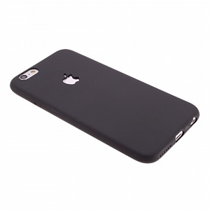 Накладка iPhone 6/6S силиконовая с вырезом под яблоко черная