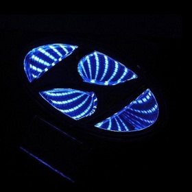 Эмблема HYUNDAI Elantra с синей подсветк (9,7*4,8)