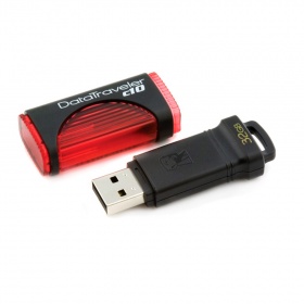 К.П. USB 32 Гб Kingston DT C10 красно+черная